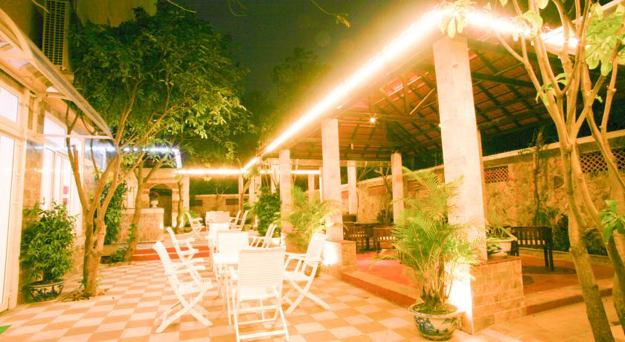 Areca Riverside Hotel Da Nang Buitenkant foto